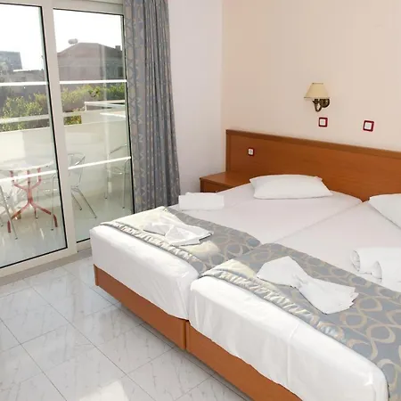 Apart Otel Lenaki