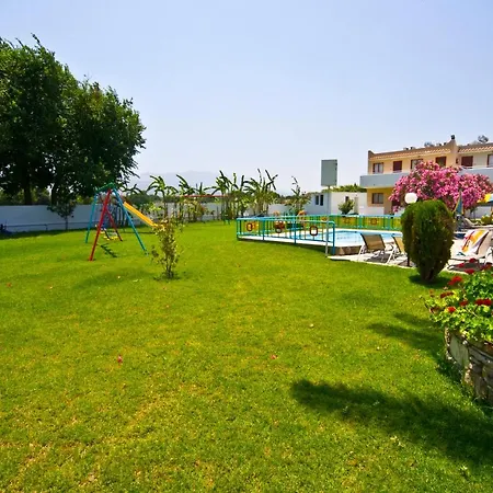 Apart Otel Lenaki
